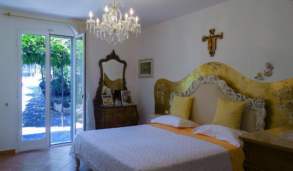 La Casa Di Sissi B&B Санремо Номер фото