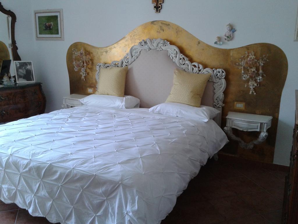 La Casa Di Sissi B&B Санремо Номер фото
